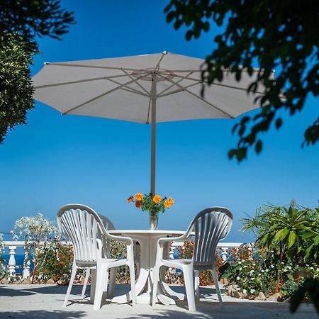Rouladina Apartments Stalós Екстериор снимка