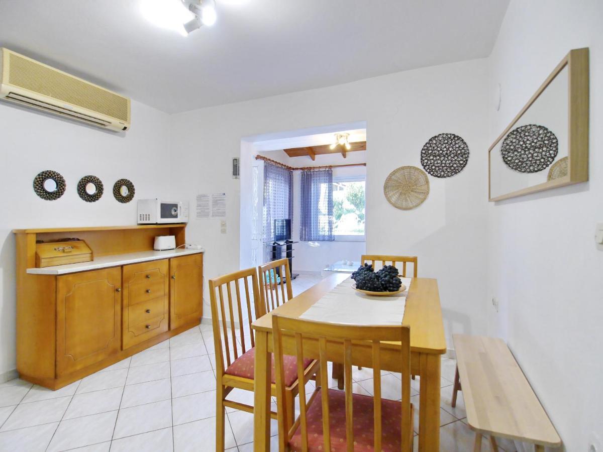 Rouladina Apartments Stalós Екстериор снимка