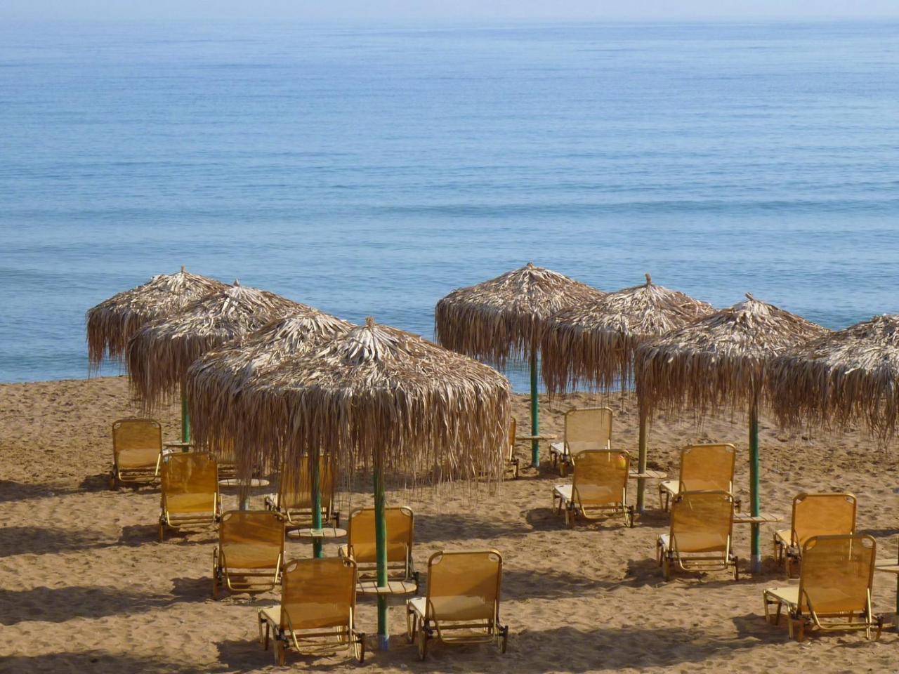 Rouladina Apartments Stalós Екстериор снимка