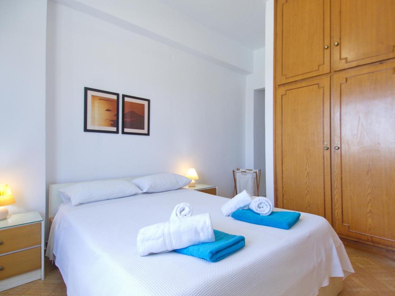Rouladina Apartments Stalós Екстериор снимка